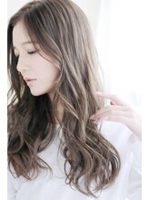 ROMEOで厳選された『EXTRA』クーポン。カラー・トリートメント・パーマ・ヘッドスパetc…上質な仕上りに。