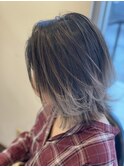 《FORME hair design代表　澤田》シルバーバレイヤージュ
