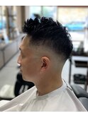 アップバングショート×大人スキンフェード<理容室>