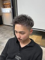 イーラ(era)&nbsp;短髪ジェットモヒカンホワイトメッシュ束感