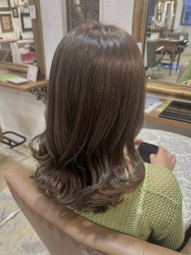 サンバイセライロ 千葉(SAN. by celilo) 似合わせカット/くびれミディアム