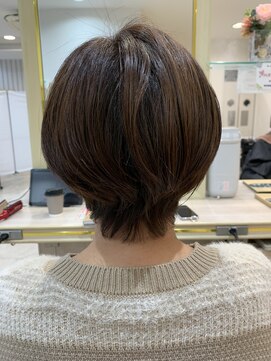 アッシュ 仙川店(Ash) 40代50代60代　お悩み解決ボリュームUPショート