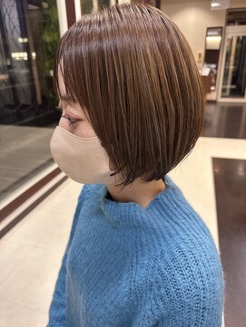 ムース 福島市店(Mousse-88-) 切りっぱなしボブ ハイライト アッシュベージュ