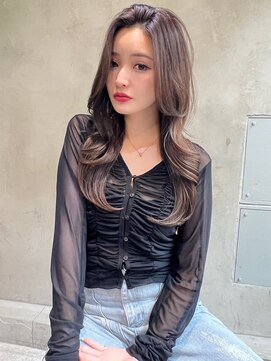 ロイド(Lloyd) 【Lloyd 大宮】グレーブラウン×かきあげ