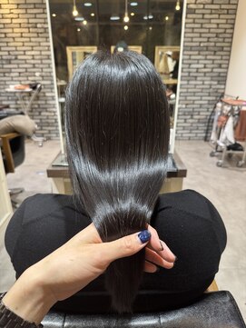 ユニ(Uni.) 髪質改善トリートメント