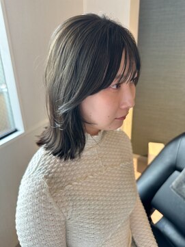 アム(amu) おくれ毛カット/くびれボブ/オリーブグレージュ/オリーブカラー