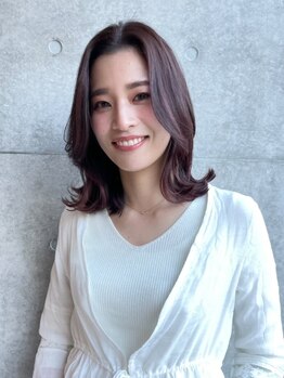 モクレン(mokuren.)の写真/ハイライトや白髪に特化したカラー剤あり◎悩みをカバーし理想の髪色に。ファーストグレイもお任せ下さい！