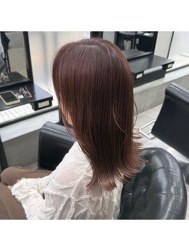 ほんのりピンクブラウン