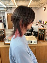 エルム 府中(yelm) ブリーチデザインカラーピンクとウルフレイヤーカット