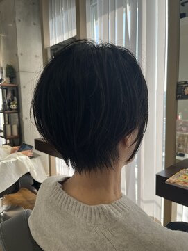 リバイブ ヘアー リュッカプラス(Revive Hair Lycka+) 大人女性のための丸みショート