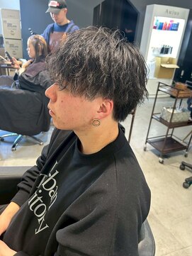 メンズサロン キング 高槻店(Men’s salon K!ng) 波巻きツイストスパイラルパーマ/フェザーパーマ/眉毛/メンズ