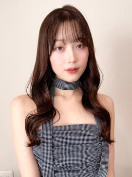 レア 表参道(L'ea) ・大人ガーリーダークアッシュ似合わせカットミディアムレイヤー