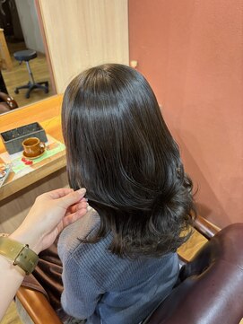 ブランカ(blanca) オリーブグレージュ