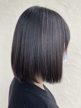 チィ(Chii) ＜Hair Salon Chii＞ストレートスタイル
