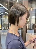 切りっぱなしボブ ボブヘア 縮毛矯正 ミニボブ レイヤーボブ