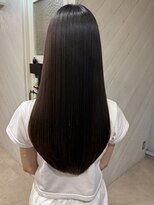 イリーブ(elieve) 縮毛矯正でちゅるちゅるの質感へ♪