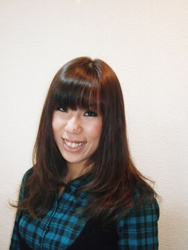 シルバ(SILVA) ワイドバング・グレージュカラーで大人可愛い