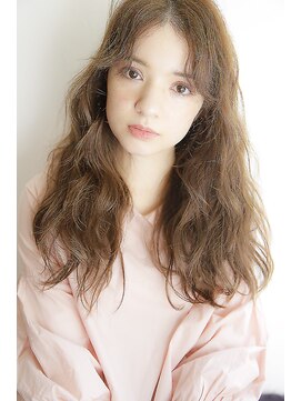 ガーランドウメダ(Garland umeda) 外国人風レイヤースタイル×透明感最高シアーベージュ２