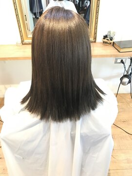 ナインヘアー(NINE HAIR) 【NINE HAIR】スタイリングが楽!外ハネ_縮毛矯正