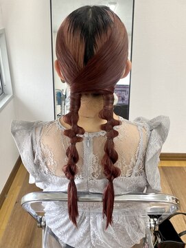 オウン(AUN) タイトツイン