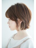 クセを活かしたフェミニンボブ