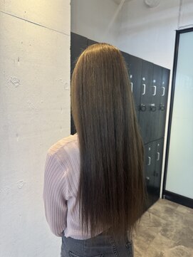 リトバイプティパ(Lit by petit-pas) ミルクティーベージュ