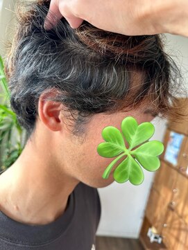 ケイズプラスカラン(HAIR AND MAKEUP K's PLUS calin) インナーグレー