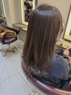 インプレッション(impression produced by LA’BO) 【札幌/impression佐藤】重く見えない暗髪/チャコールグレージュ