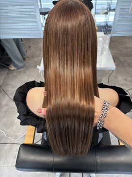 キング 梅田店(K!ng) 縮毛矯正髪質改善ハイライトレイヤーカット梅田美容室エクステ