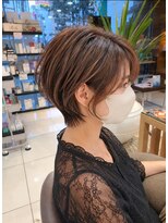 ロハスバイケンジ(LOHAS by KENJE)&nbsp;大人女性の上品なくびれショート