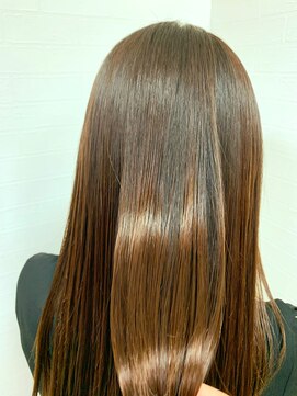 ディスオモテサンドウ 表参道(This OMOTESANDO) 自分史上最高のツヤツヤ髪になります！(表参道　青山)