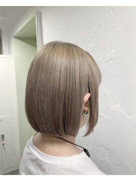 ピチカート パクト(pizzicato pacto) ミニボブ　ミルキーベージュ