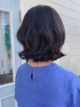 ランダーブルー(LANDER BLUE) ゆるやかカールボブ