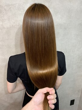 モイ(moy) 髪質改善ストレート