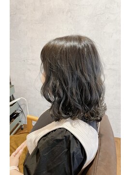 アイ アム ヘアアンドリラックス(i am hair&relax) 波ウェーブ