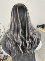 アネラ(Anela)&nbsp;シールエクステでシルバーハイライト【平本】