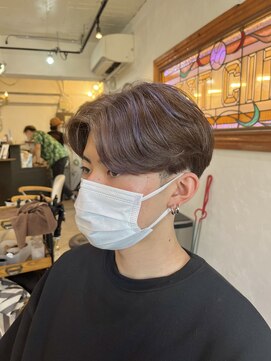 ロストシティ 横浜(LOST CITY) 韓国ハイライトカラー×センターパート