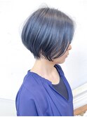 【morio成増 セリザワ】ショートボブ ハイライト ブルー