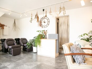 リブラ(Libra)の写真/植物の多い癒され空間で、日頃の忙しさを忘れてゆったりとしたサロンタイムを…♪