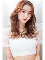 リラ(F-LILA) 前髪長めバング小顔カット