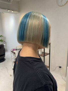 アモア(Amor) ぱつっとボブ×デザインカラー