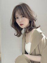 ウェイズ トウキョウ(Ways TOKYO) ベージュ　ミディアム　レイヤーカット　くびれヘア　うすめ前髪