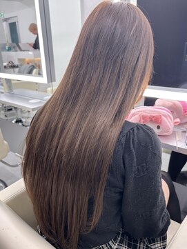 テイス 新宿(TACE) [美髪/ワイドバング/ホワイトブロンド/イメチェン/新宿]