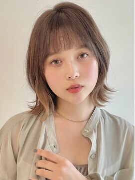 ステアケース 武蔵小杉店(stair:case) くびれボブ大人かわいい外ハネボブオリーブベージュ明るめカラー