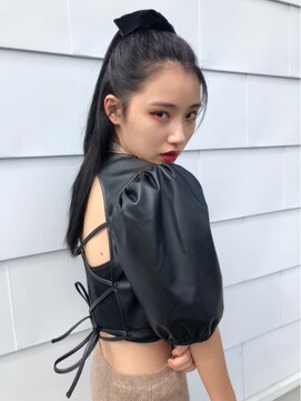 シェリ(che'rie) ハイライトカラーミルクティーベージュレイヤーカット