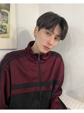 ヒュージ 三軒茶屋(huge) センターパート／メンズセンターパート／メンズセンターパーマ