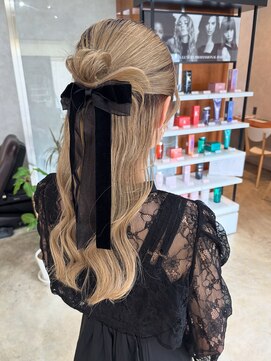 リフ(Lifu) hair arrange / カチモリハーフアップ