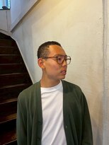 ビーバイエイトジェンツ(Bee by EIGHT GENTS)&nbsp;波巻きツイストスパイラル/リバースセンターパート/心斎橋