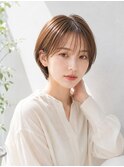 大人ショート｜小顔カット×透明感ベージュ