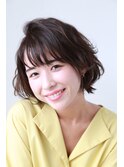 大人の上品カジュアルショートボブ